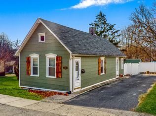 730 Ledochowski St, Lemont, IL 60439