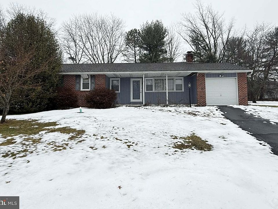 1st image of 629 Conestoga Ln