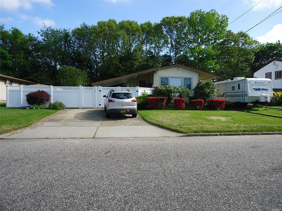 1st image of 26 Alma Ave