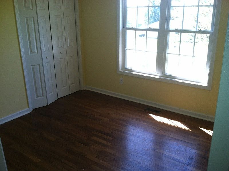 2nd image of 100 Rampey St