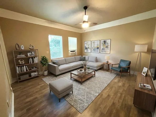 1137 W Ashby Pl Unit 6, San Antonio, TX 78201