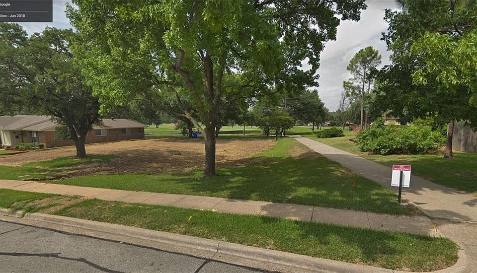 2nd image of 3312 Pebble Beach Dr