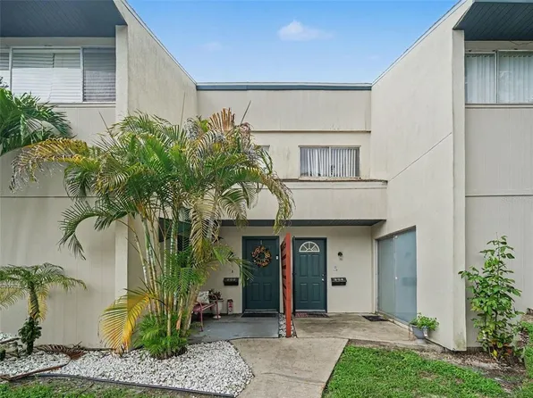 908 BYRON LANE #6, SARASOTA, FL 34243