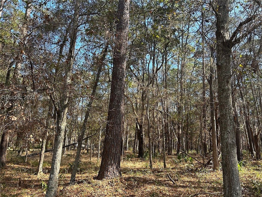 14 Captain Monroe Ln