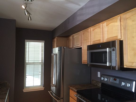 5th image of 6775 S Ivy St APT A1