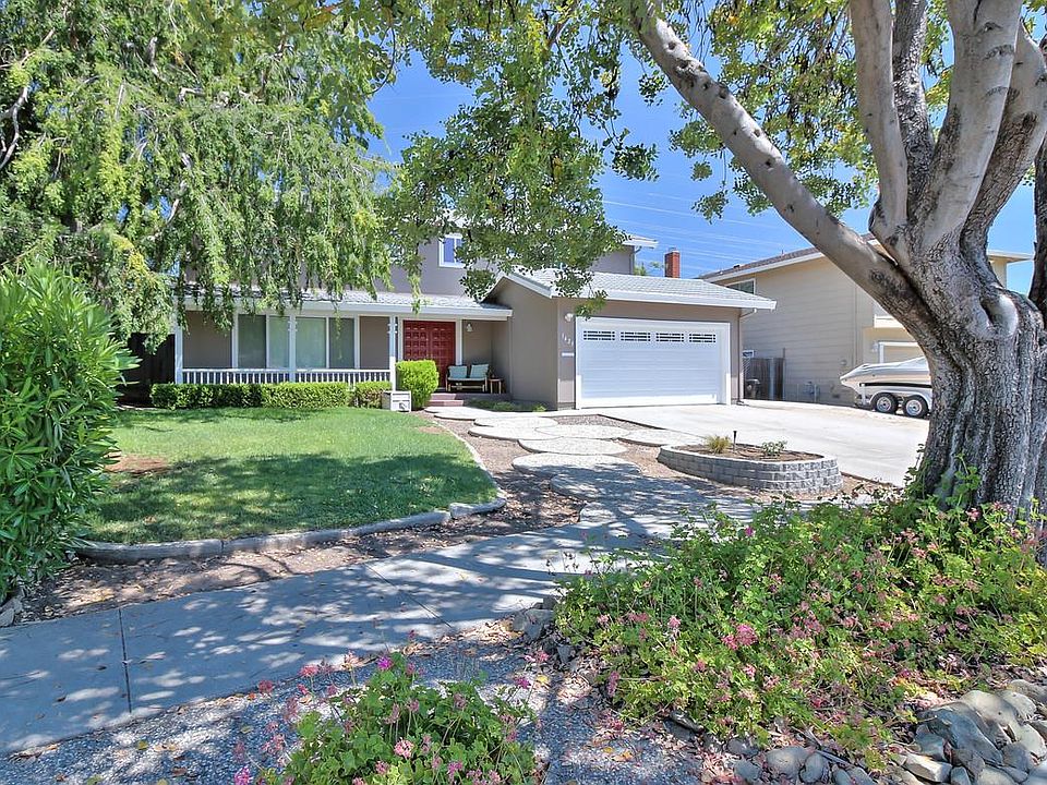 1st image of 1423 Medallion Dr