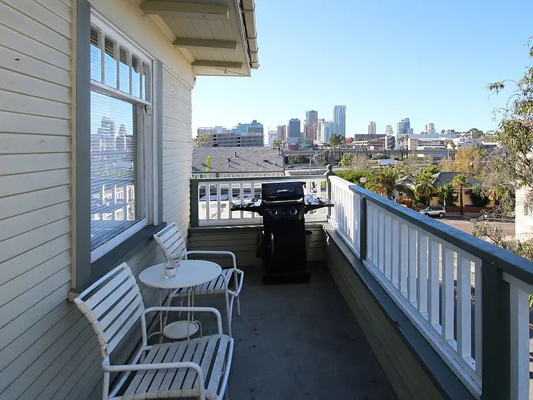 2041 C St — Photo 4