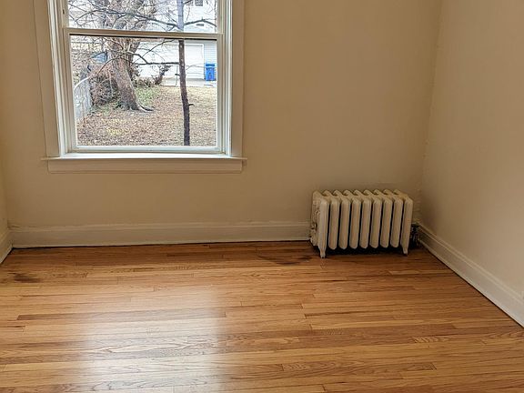 5th image of 5053 W Grace St #1