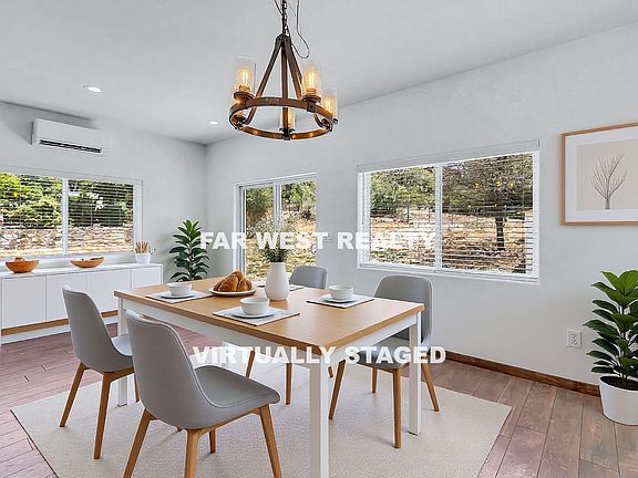 5th image of 821 Prescott Heights Dr