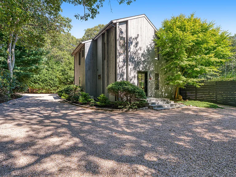 130 Three Mile Harbor Hc Rd — Photo 21