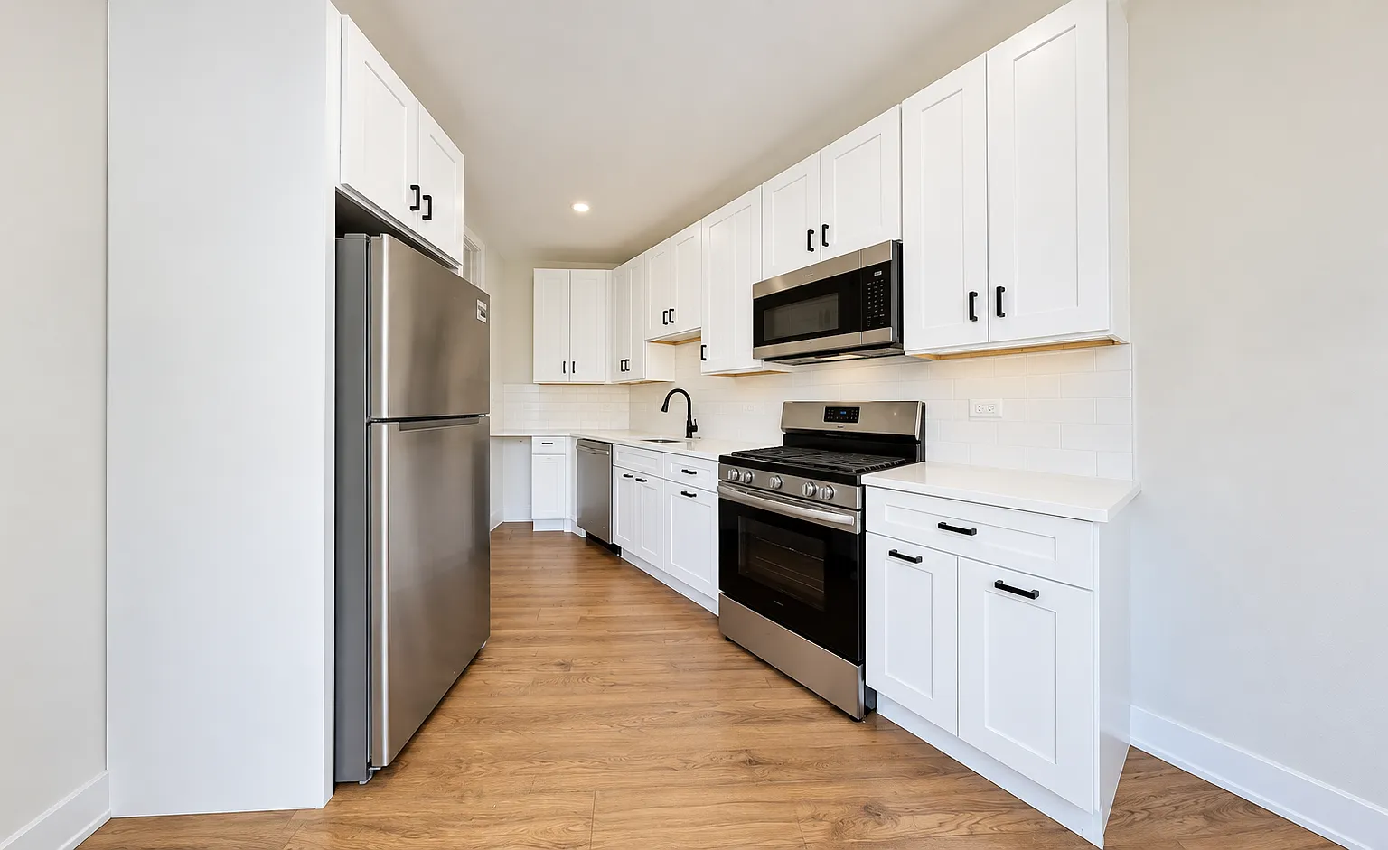2 bed, 1.0 bath, $1,955 — Photo 1