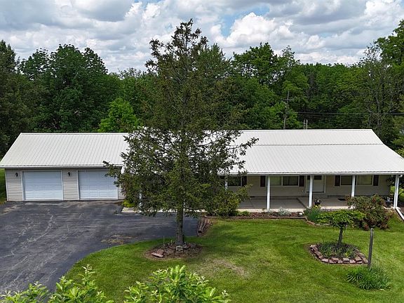 3rd image of 244 Woodland Dr