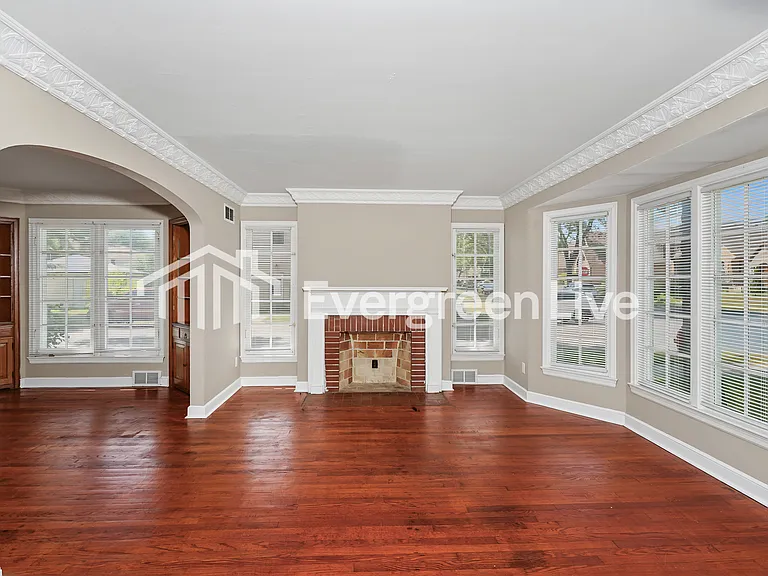 3202 N 53rd St #1 — Photo 6
