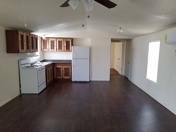 5th image of 10668 S Pearl Ave