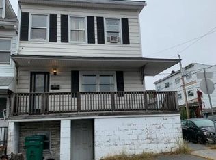 301 W Lloyd St, Shenandoah, PA 17976