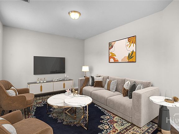 3rd image of 376 Casey Drive