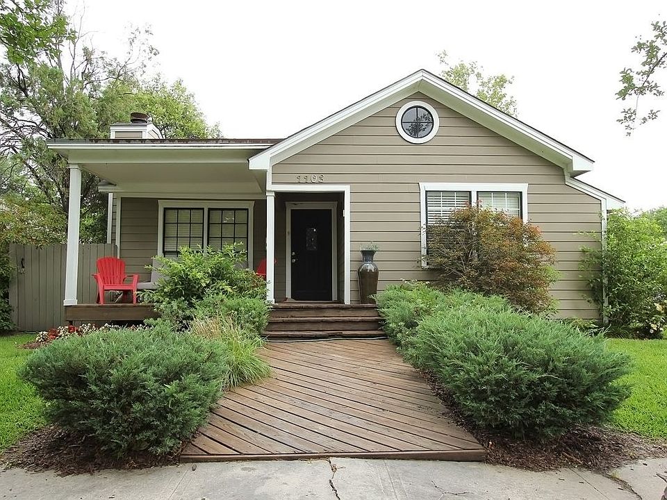 Beautiful curb appeal