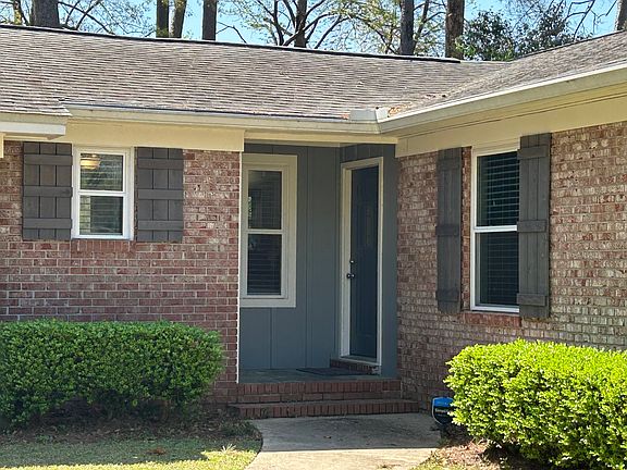 2nd image of 3009 Tipperary Dr