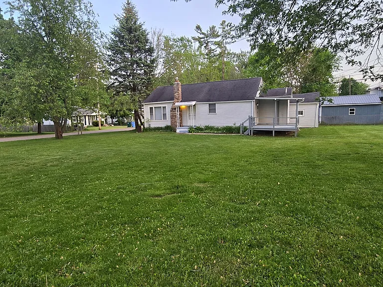 3301 Wilson Ave — Photo 5