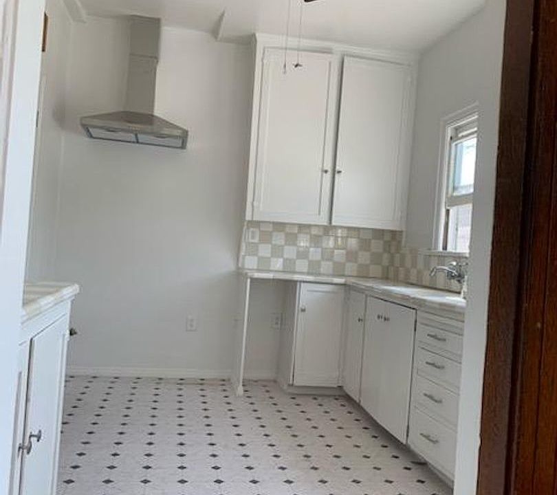 7806 Rosewood Apartments Los Angeles, CA Zillow