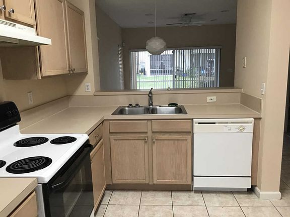 3rd image of 6943 Blacksmith Way