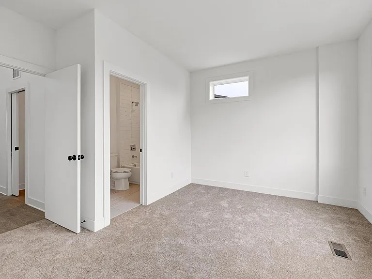 1317 Garner Rd #102 — Photo 11