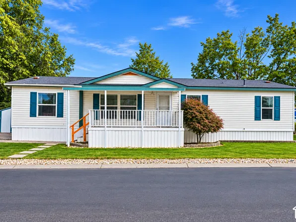 5075 W 4700 S Trailer 30, Kearns, UT 84118