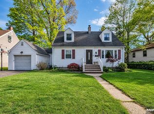 99 Oneida Ave, Dumont, NJ 07628