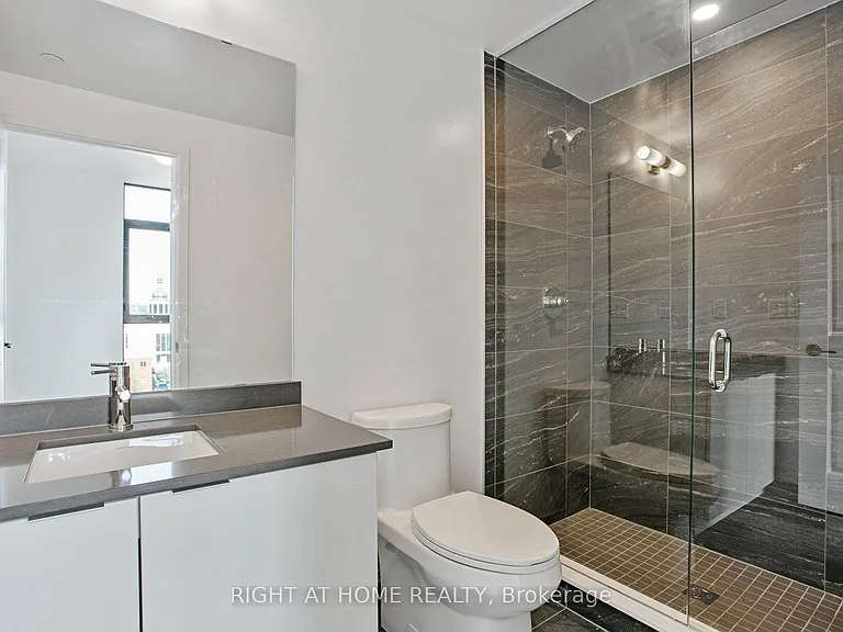 2075 Lakeshore Rd #402 — Photo 13