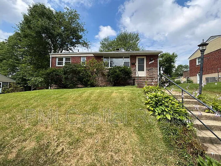 10302 Duvawn Pl — Photo 1