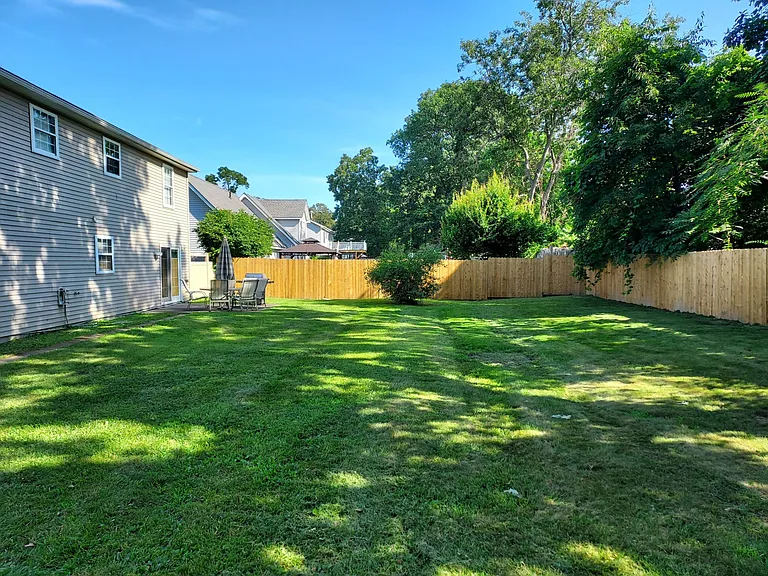 37 Hawk Ln — Photo 10