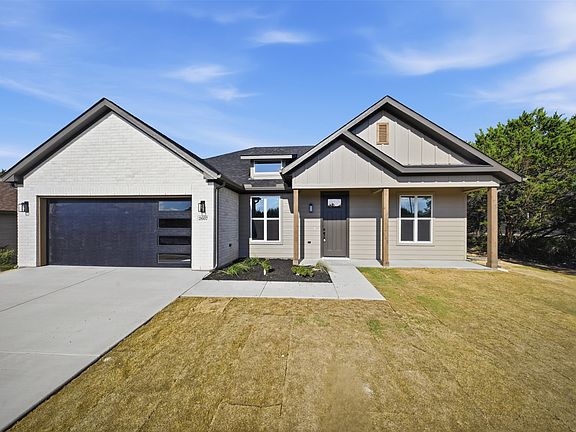 4th image of 2607 White Rock Dr
