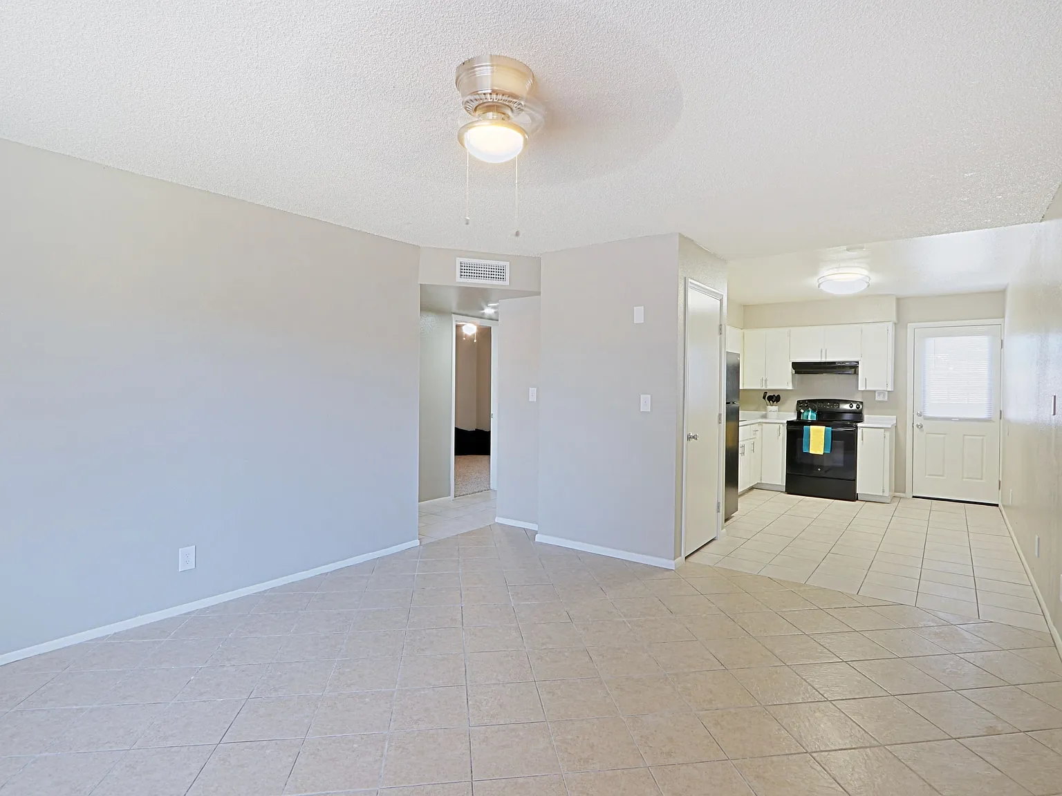 Villas on 28th — Photo 3