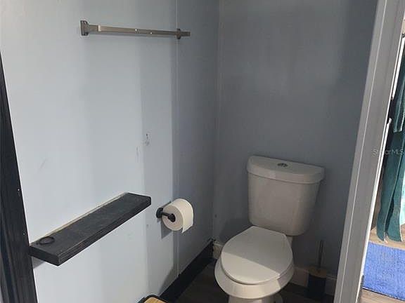 4th image of 3303 Turnbull Rd