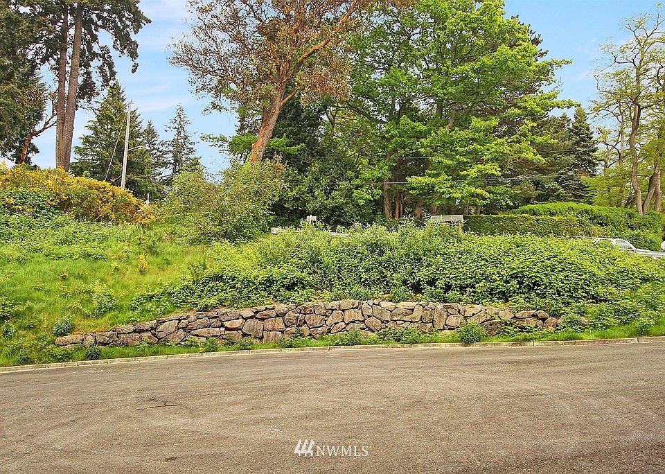 2nd image of 24 xx SW 154th Place
