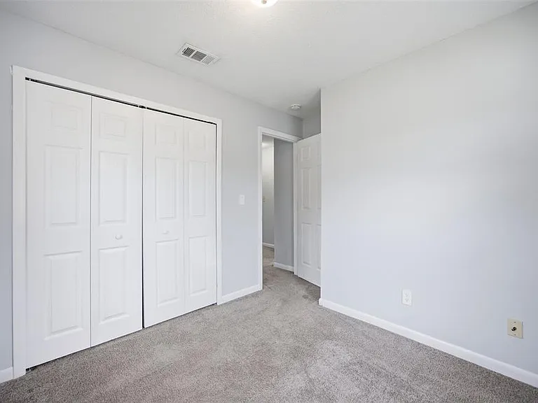 5412 N 48th St — Photo 17