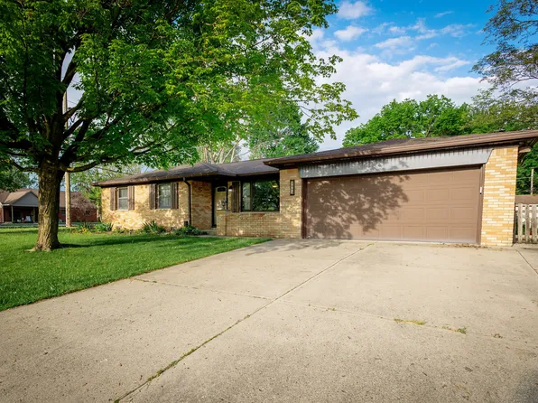 4483 Wilshire Dr, Brownsburg, IN 46112