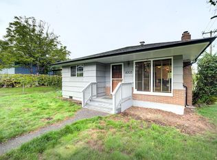 4003 20th Ave SW, Seattle, WA 98106