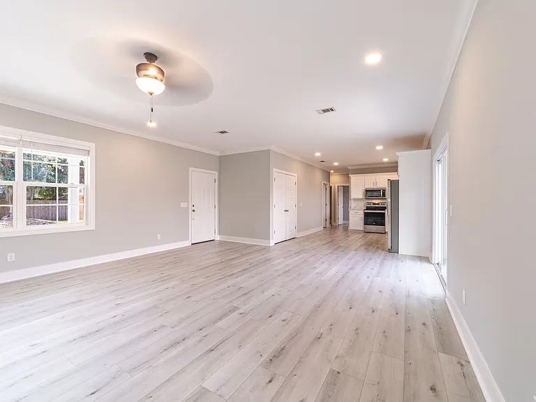 290 Cedar St — Photo 15