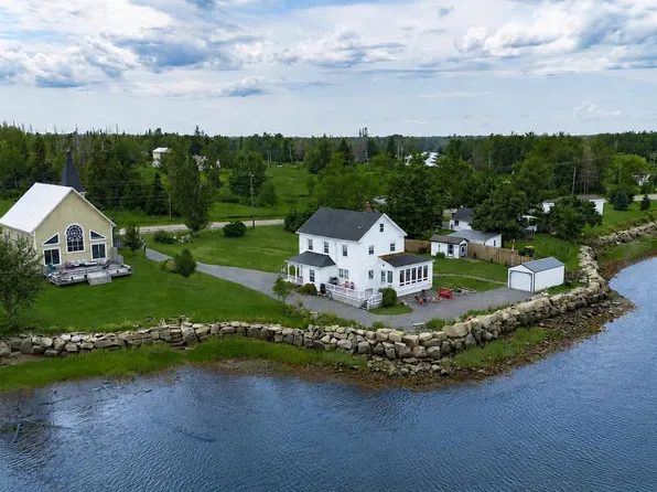13291 Highway 6, Wallace Bridge, NS B0K 1Y0