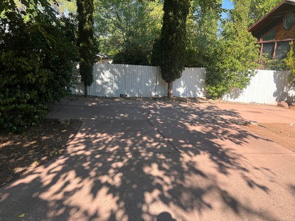 (undisclosed Address)