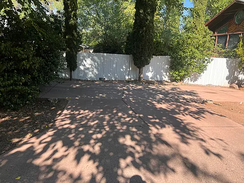 Willow Way Photo 1