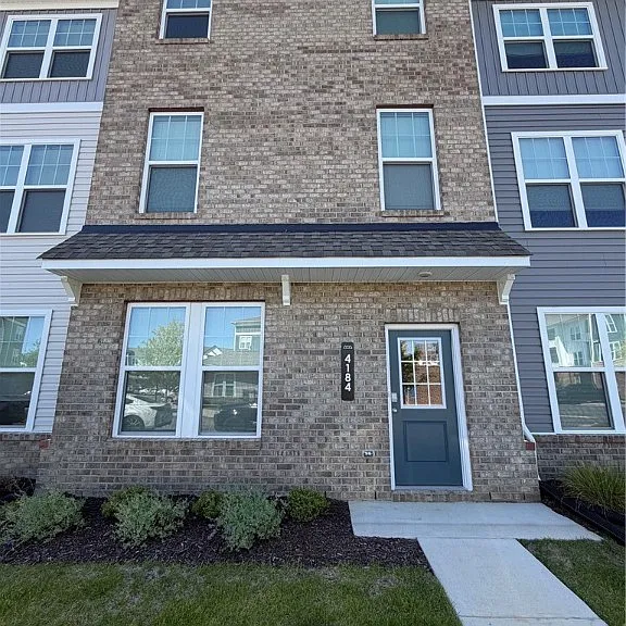 4184 Park Trail Dr — Photo 2