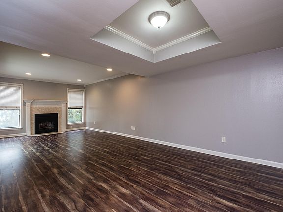 5th image of 12100 Rainwood Rd APT 46