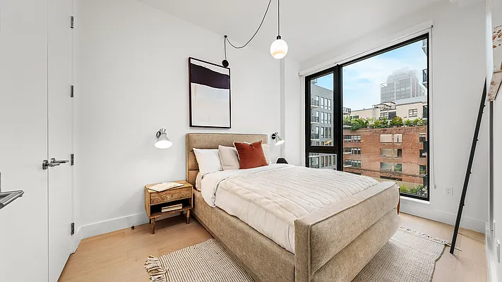 Bedroom, photo 2