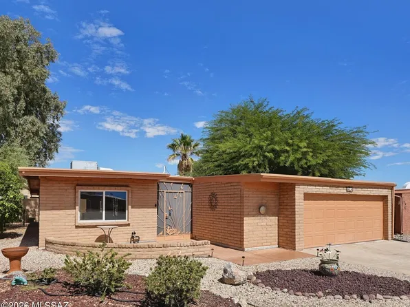 936 W Via Pitic, Green Valley, AZ 85614