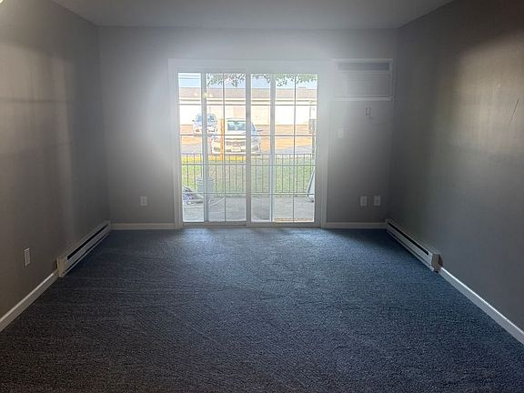 4th image of 164 Barnstead Dr APT 12
