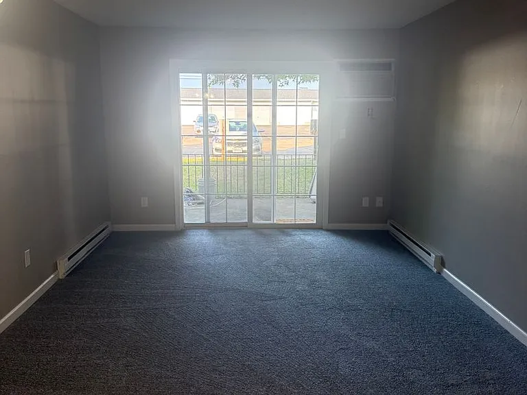 164 Barnstead Drive — Photo 4