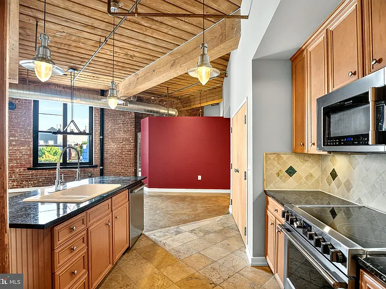 1147 N 4th St #53-4B — Photo 10