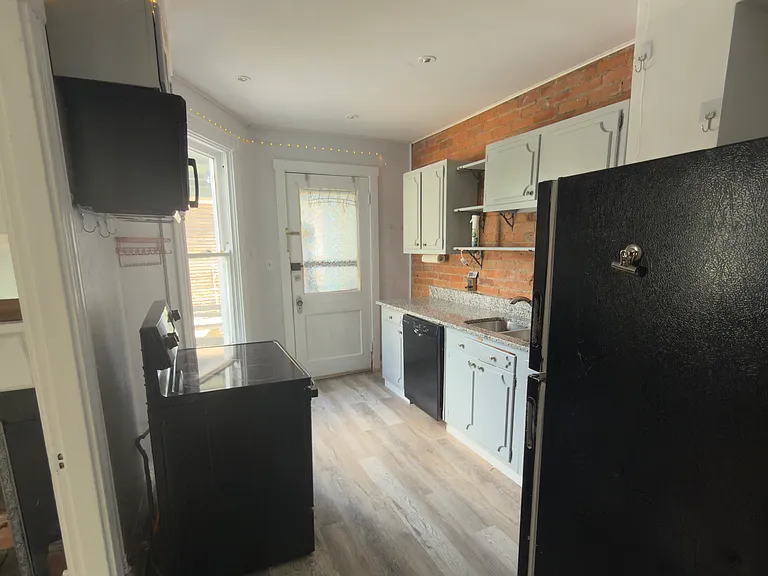 3646 Eastern Ave #2 — Photo 3